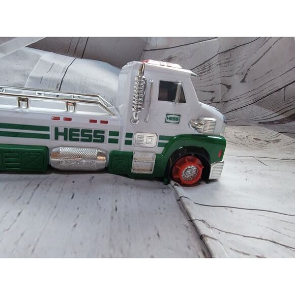 2014 Hess Large Flatbed Truck Gasoline Collectible 13" Vehicle Toy READ - Picture 3 of 8